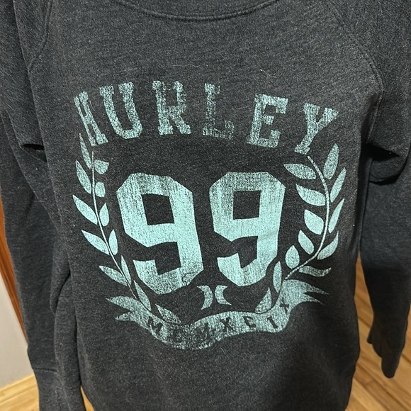 2/!10Women’s Hurley sweatshirt size large. - Picture 2 of 2